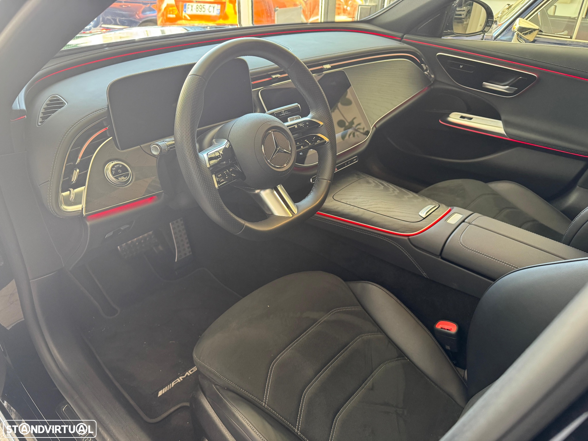 Mercedes-Benz E 300 e AMG Line - 10