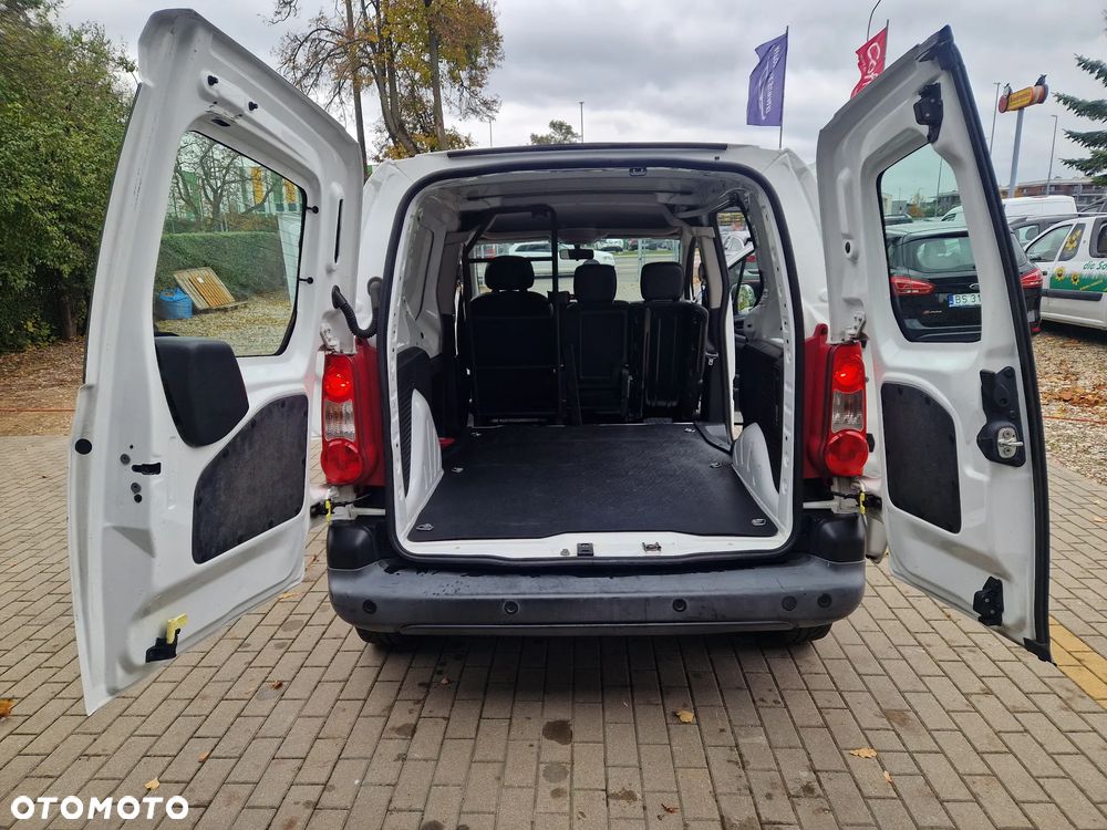 Citroën BERLINGO - 26
