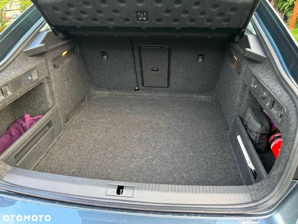 Skoda Superb 2.0 TDI Ambition - 9