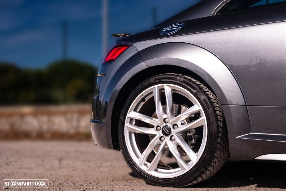 Audi TTS Coupé TFSI quattro S tronic - 11