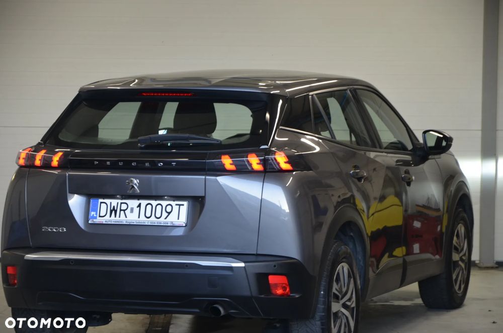Peugeot 2008 - 6