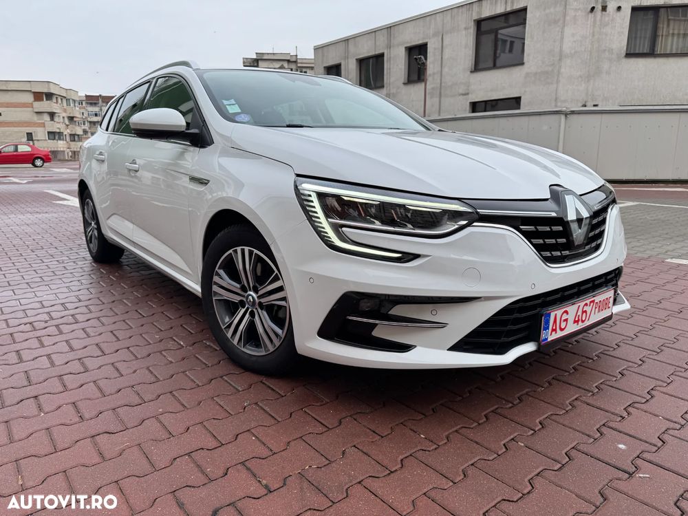 Renault Megane E-TECH 160 INTENS - 32