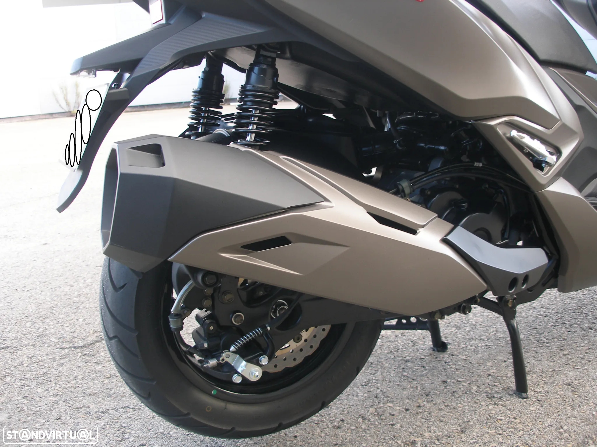 Kymco Xciting - 6