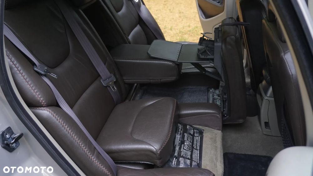Volvo XC 70 - 8