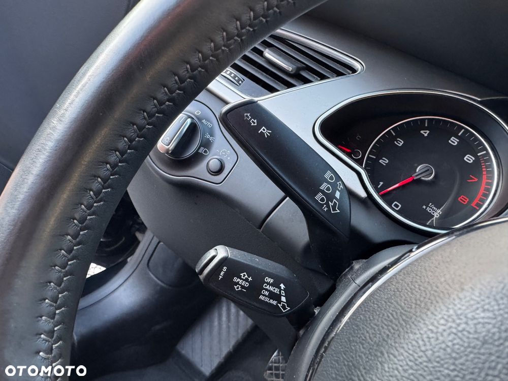 Audi A5 ver-coupe-1-8-tfsi-multitronic - 28