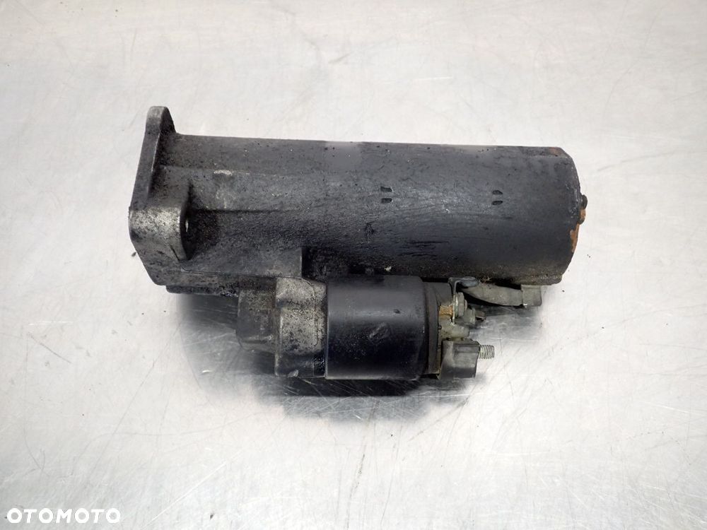 ROZRUSZNIK AUDI A4 B6 068911024H - 2