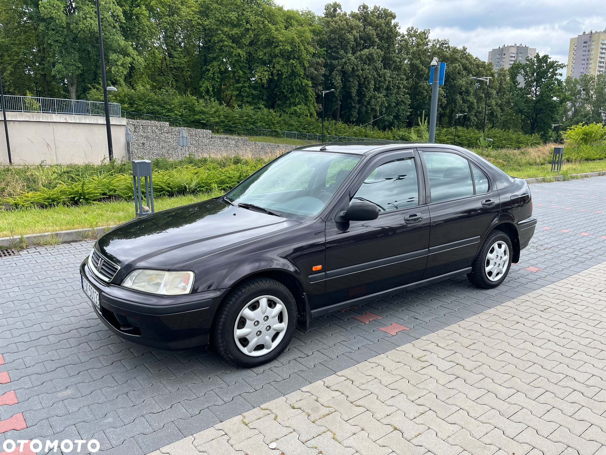 Honda Civic 1.4i S - 2