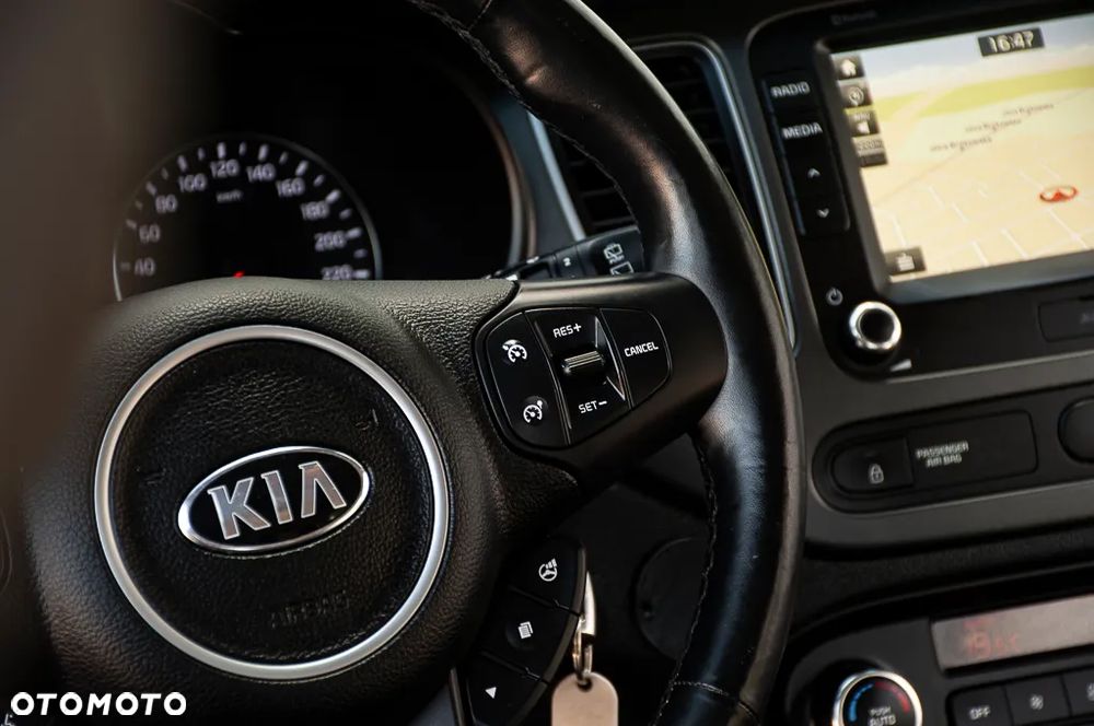 Kia Carens 1.6 GDI L 7os - 36
