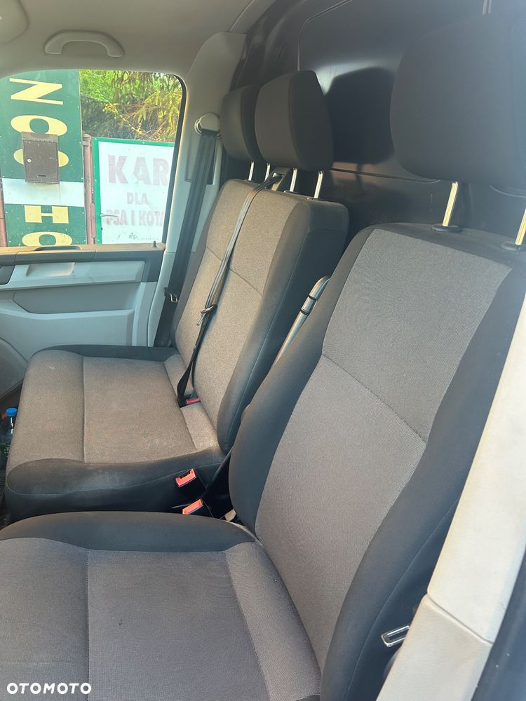 Volkswagen Transporter - 5