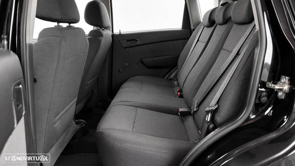 Chevrolet Aveo 1.2 LS - 4