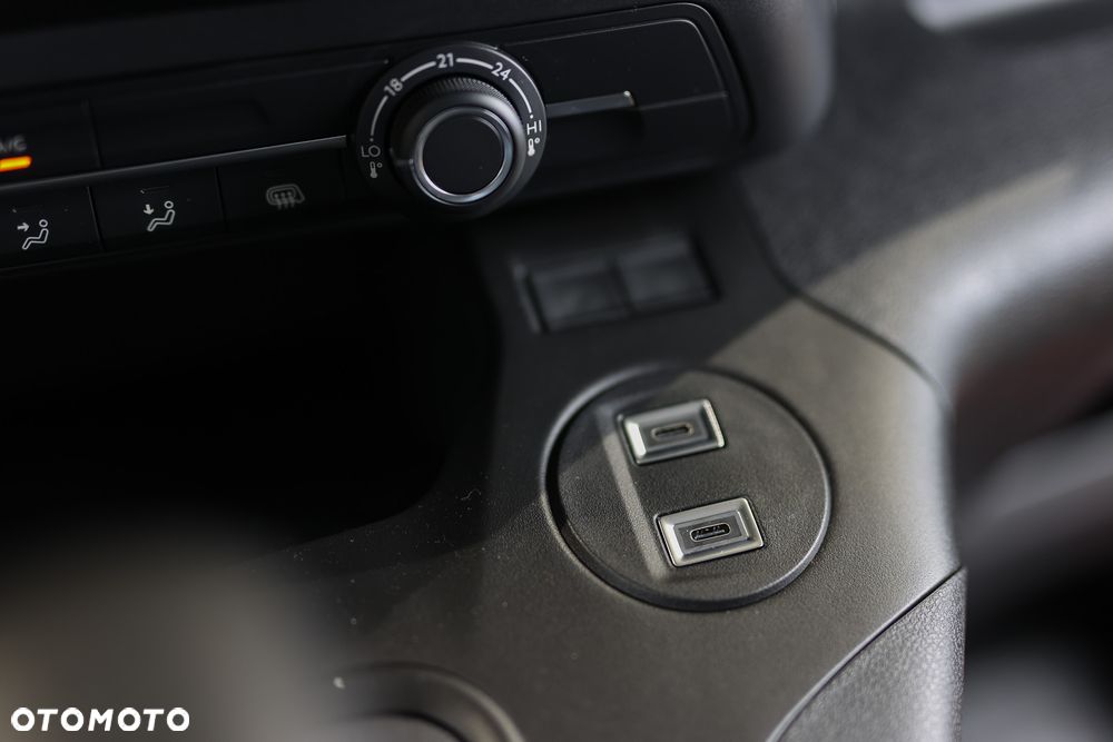 Toyota Proace City - 21