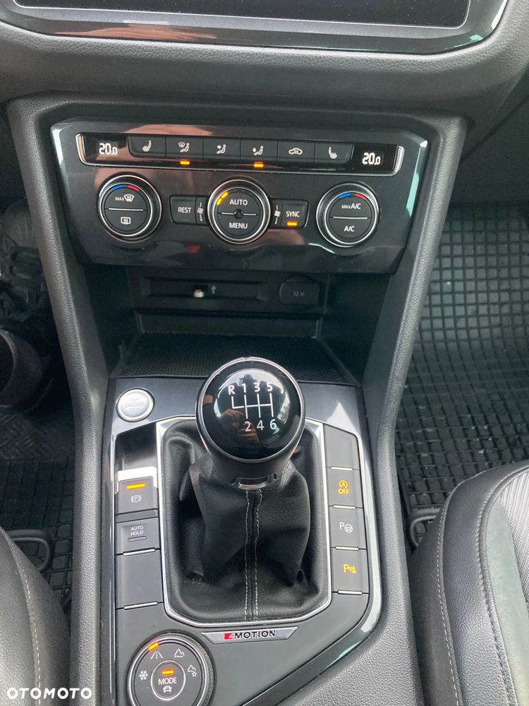Volkswagen Tiguan ver-2-0-tdi-bmt-scr-4mot-highline - 21