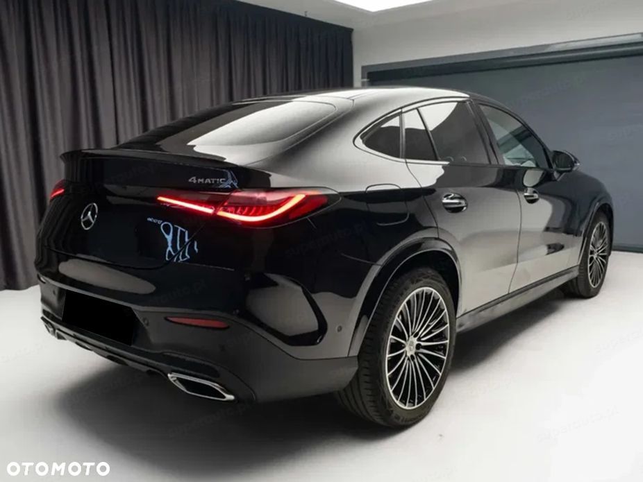 Mercedes-Benz GLC 220 d mHEV 4-Matic AMG Line - 4