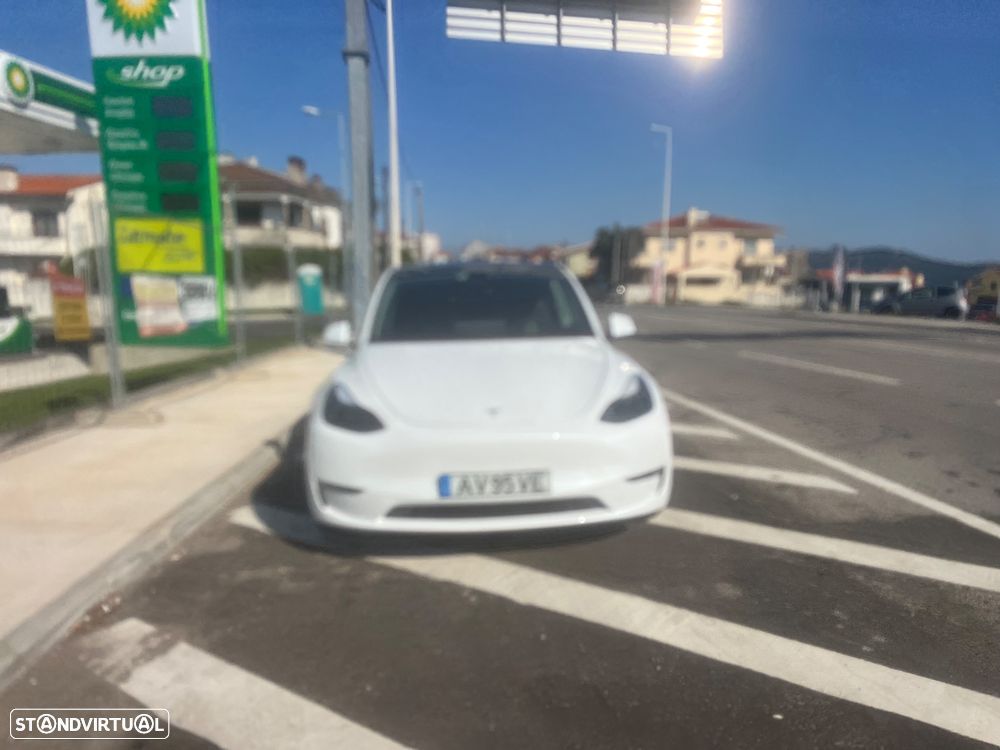 Tesla Model Y Performance Tração Integral - 9