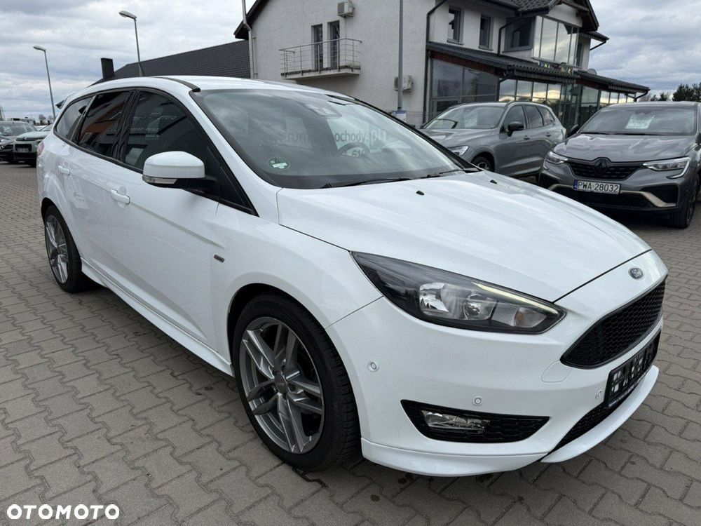 Ford Focus 1.0 EcoBoost ST-Line Black ASS - 5
