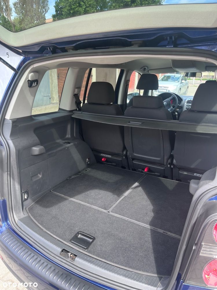 Volkswagen Touran 1.9 TDI Trendline - 9