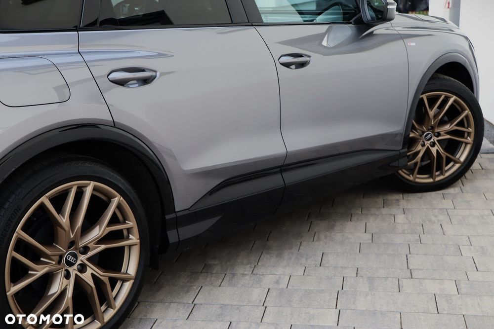 Audi Q4 e-tron 45 82kWh Quattro S Line Edition - 17