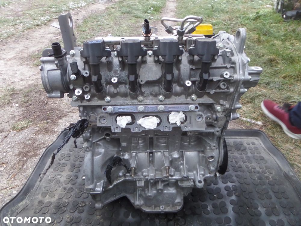 11570. Silnik HR13 Qashqai J11 X-TRAIL T32 14- 1.3 DIG-T - 2