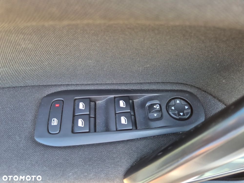 Peugeot 308 1.5 BlueHDi Active S&S - 19