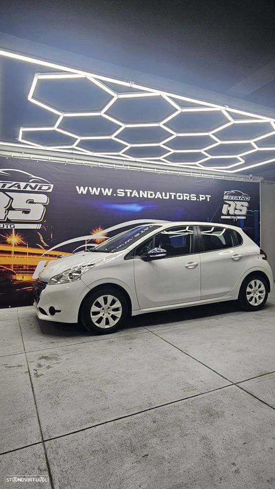 Peugeot 208 PureTech 68 Like - 4