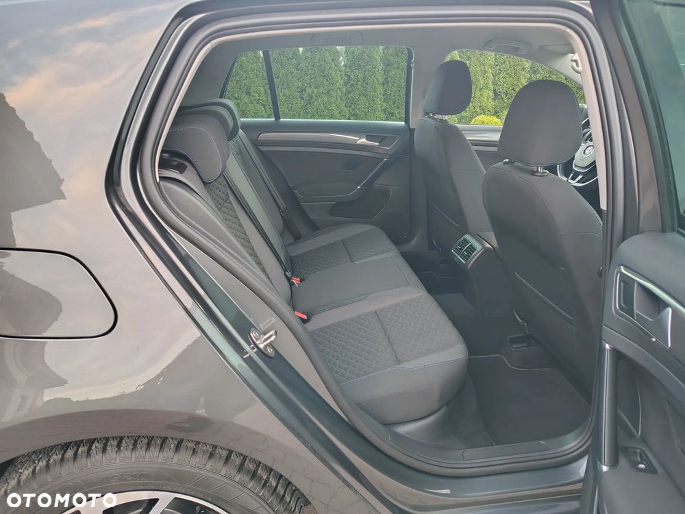 Volkswagen Golf 2.0 TDI BMT Highline DSG - 18