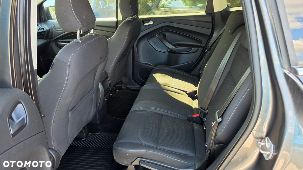 Ford Kuga 1.5 EcoBoost 2x4 SYNC - 16