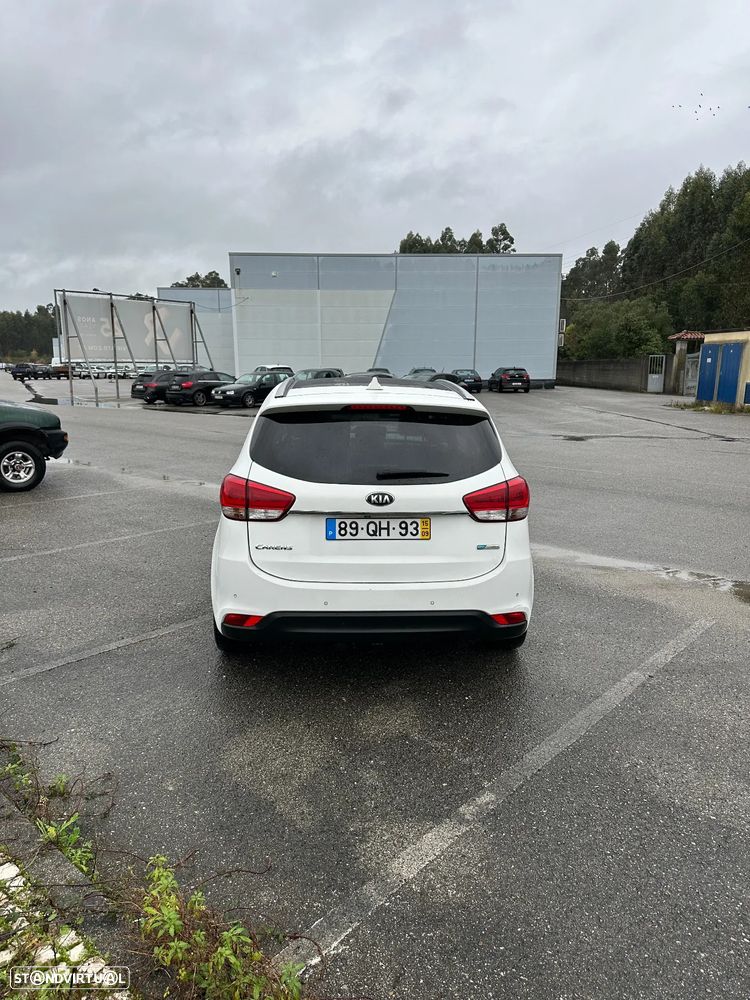Kia Carens 1.7 CRDi ISG TX Aut. - 8