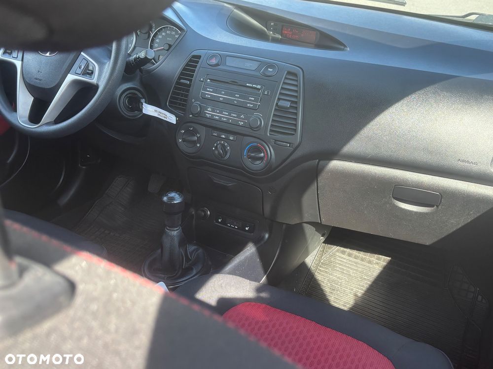 Hyundai i20 1.2 Comfort - 30