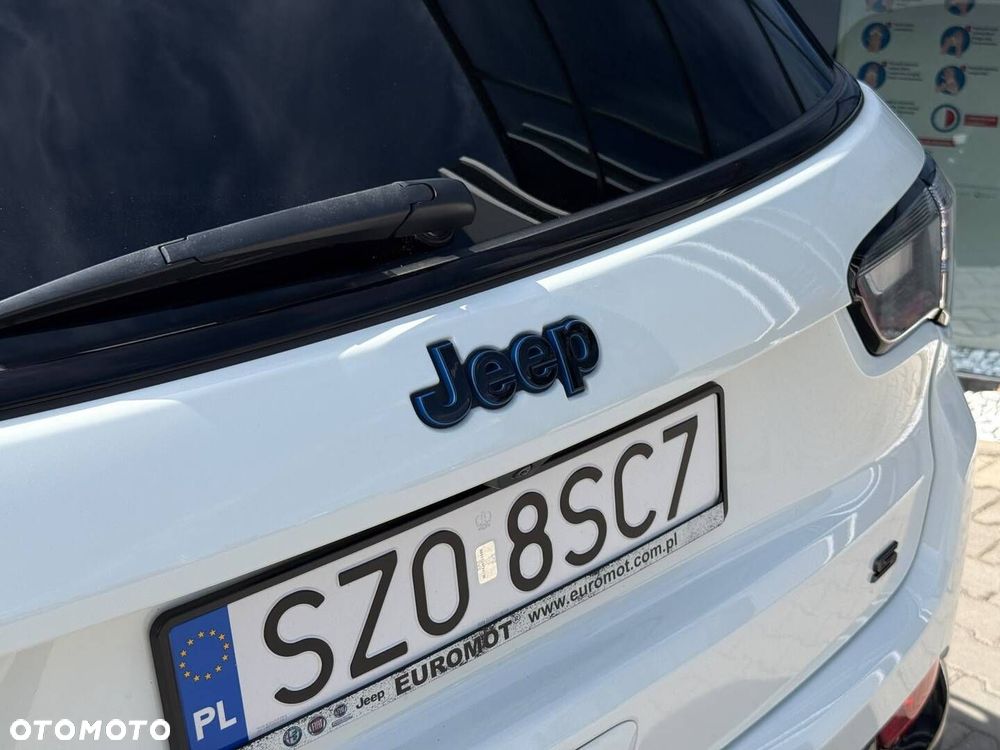 Jeep Compass - 8