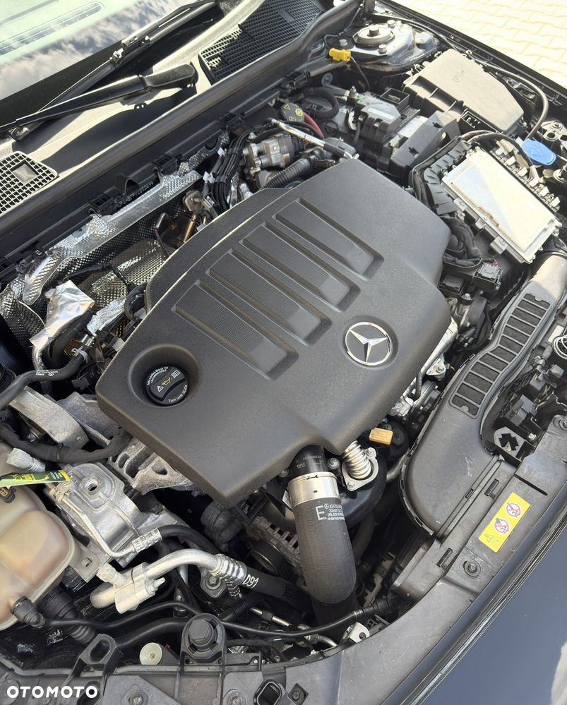 Mercedes-Benz Klasa A 180 d 8G-DCT AMG Line - 10