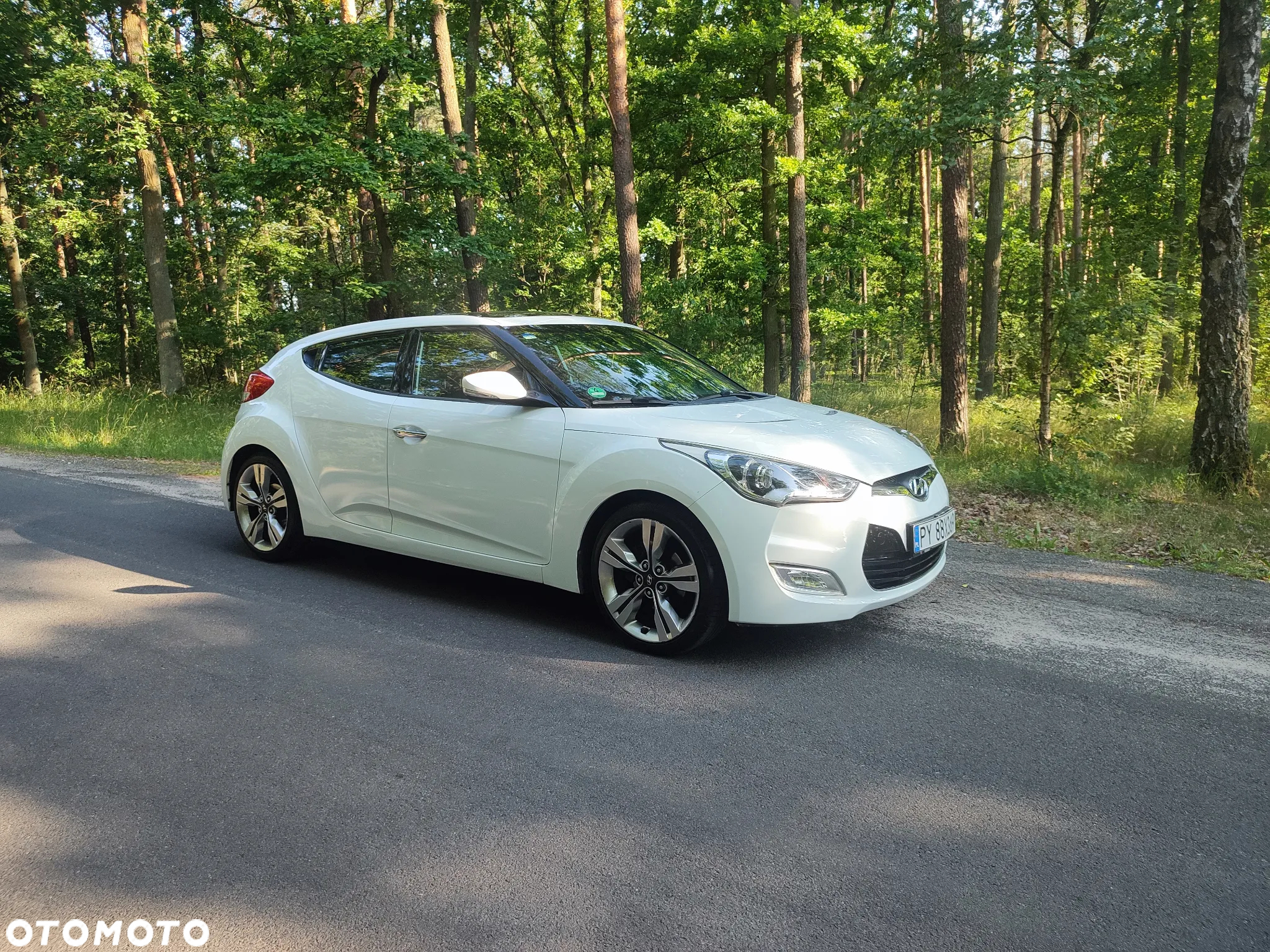 Hyundai Veloster 1.6 GDI Premium - 16
