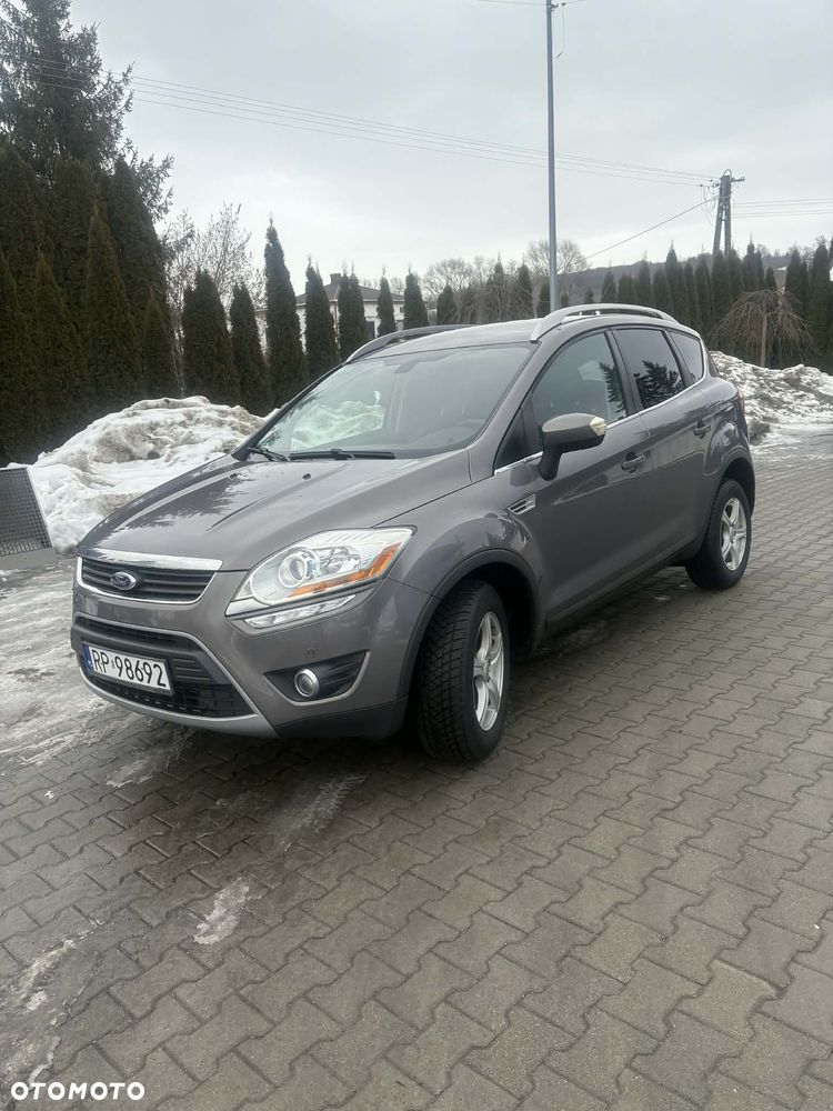 Ford Kuga - 1