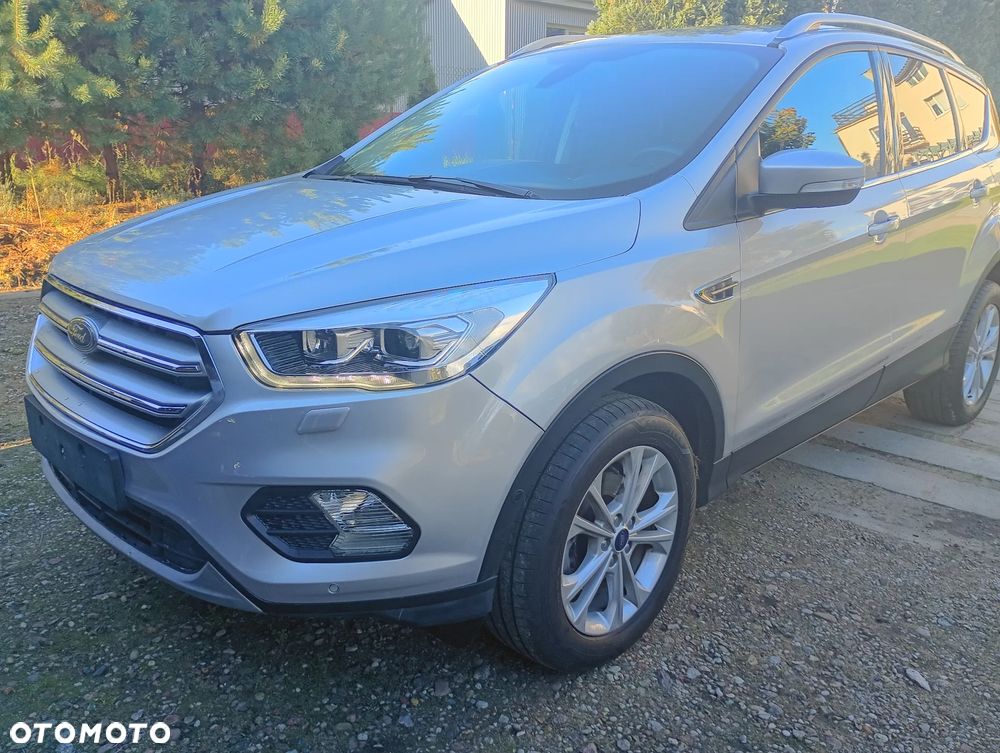 Ford Kuga - 8