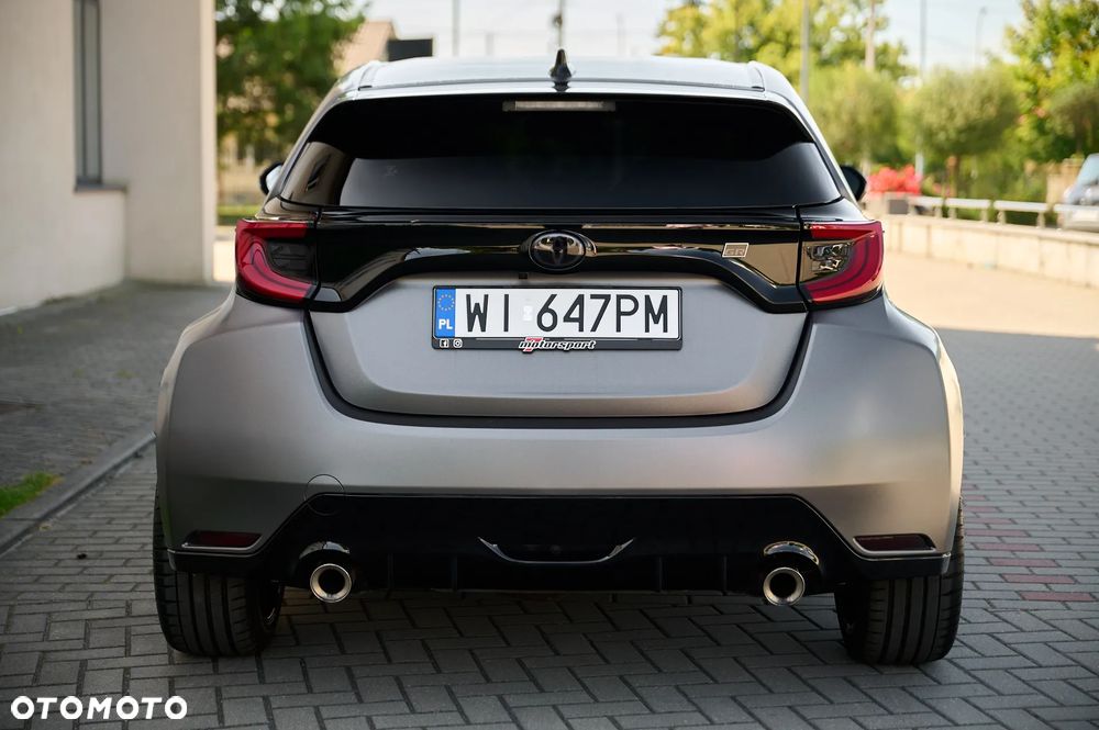 Toyota Yaris GR 1.6 Dynamic - 10