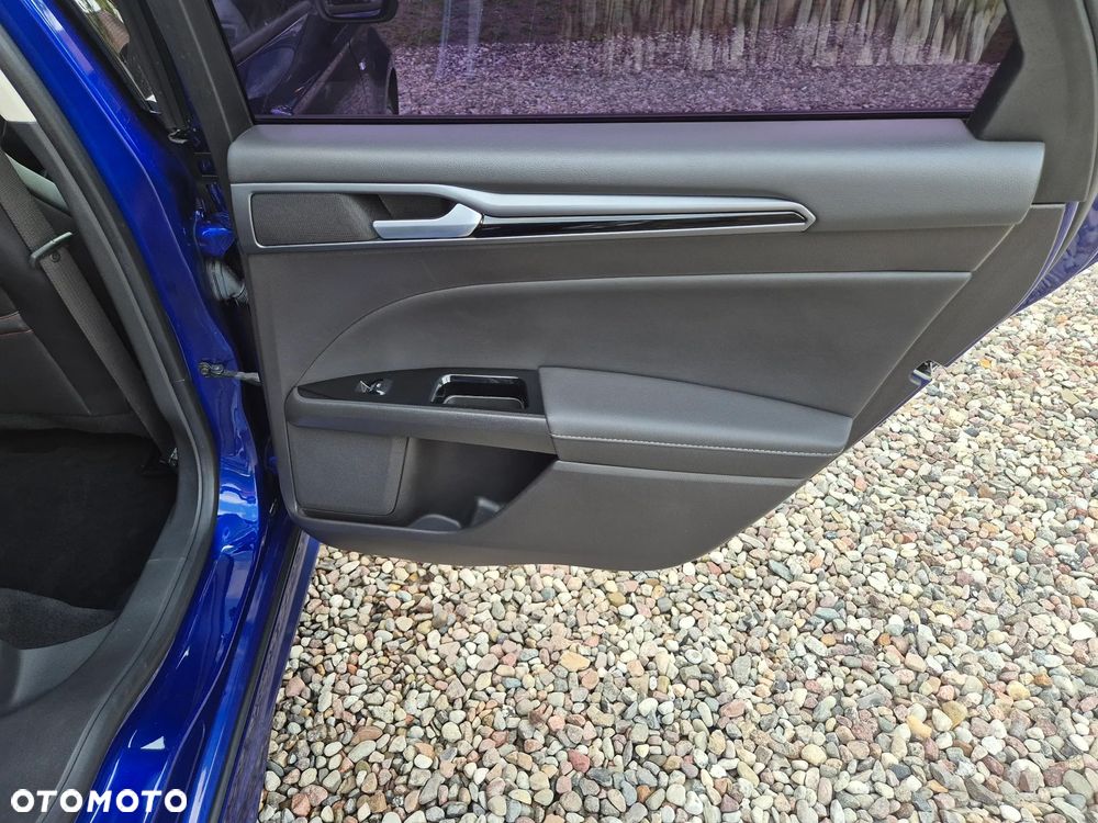 Ford Mondeo 2.0 TDCi STart-Stopp ST-Line - 15