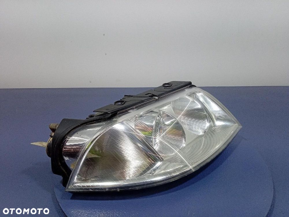 VW PASSAT B5 FL LIFT REFLEKTOR PRAWY LAMPA PRZÓD EU 20-6243 - 2