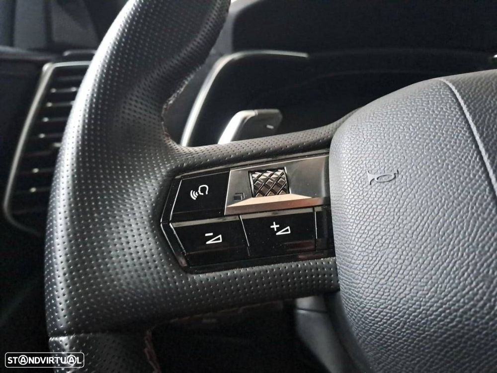 DS DS7 E-Tense Performance Line+ EAT8 - 17