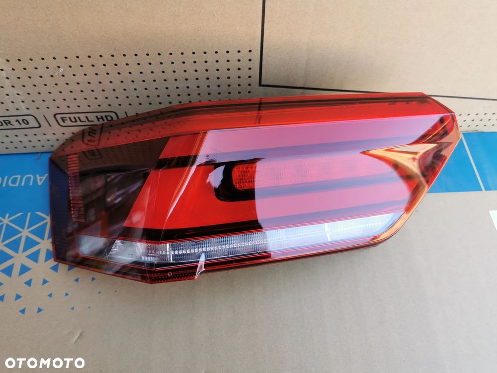 VW ID.3 ID3 Lampa lewy tył tylna lewa