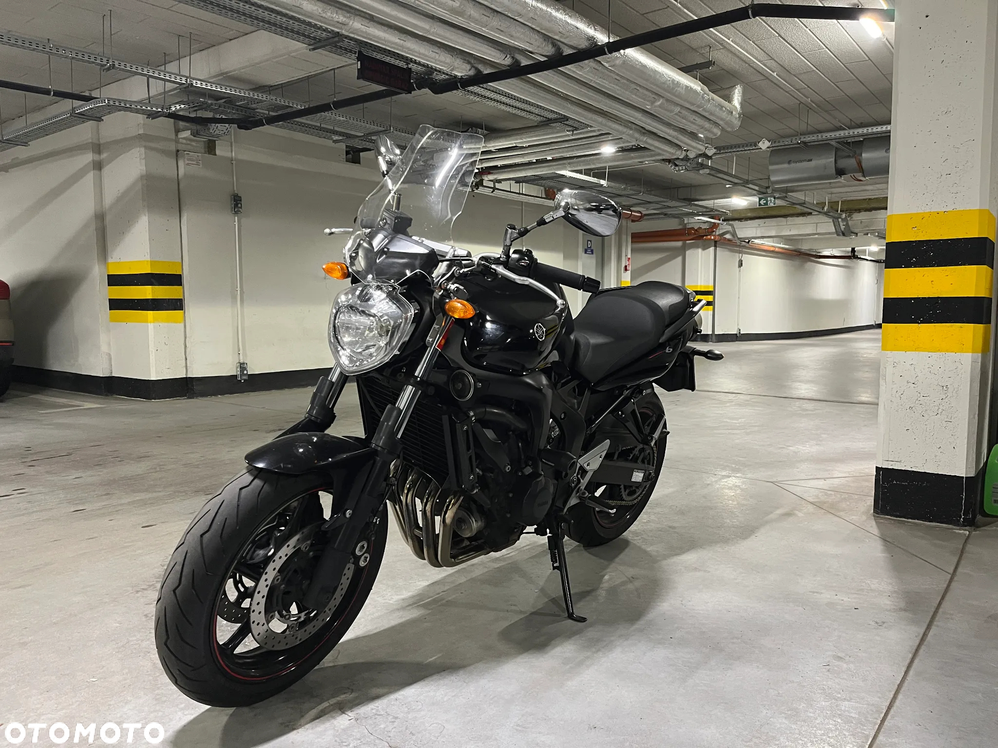 Yamaha FZ6 - 2