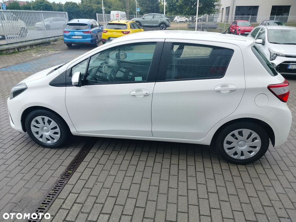 Toyota Yaris 1.0 Life - 5