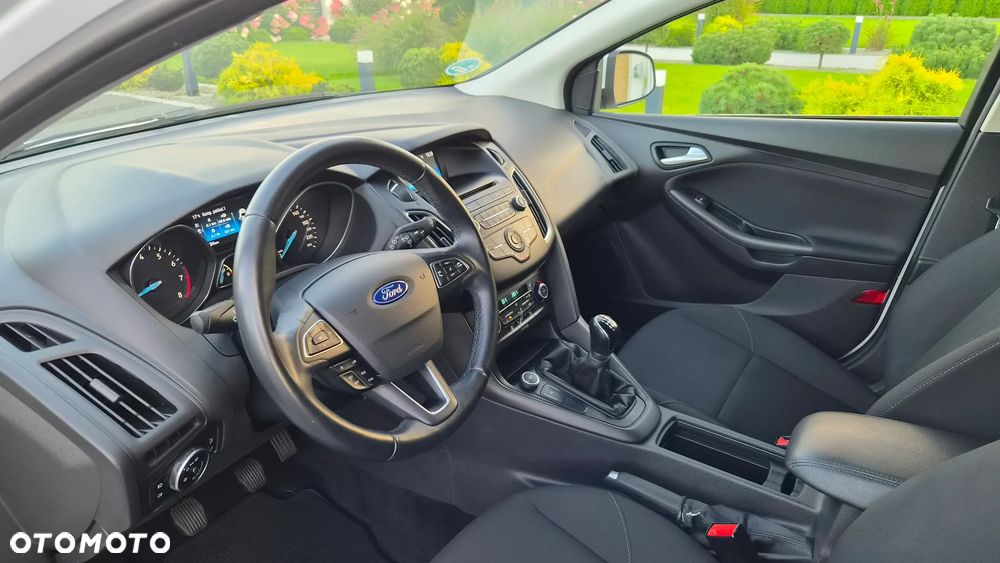Ford Focus 1.0 EcoBoost Titanium - 7