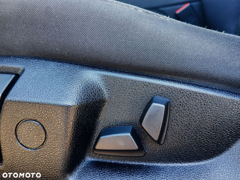 BMW Seria 5 520d - 20