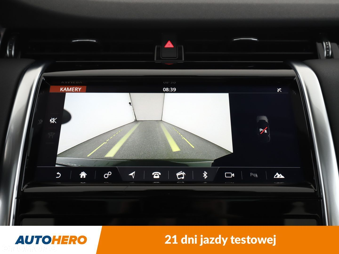 Land Rover Discovery Sport - 21