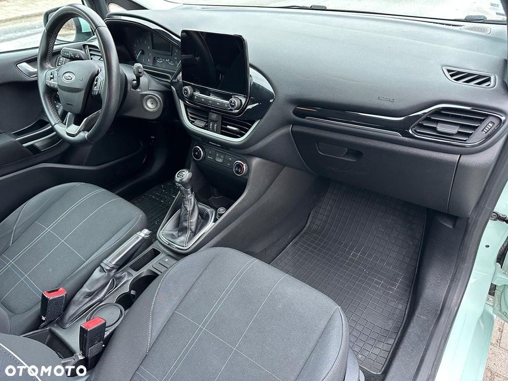 Ford Fiesta 1.1 S&S COOL&CONNECT - 14