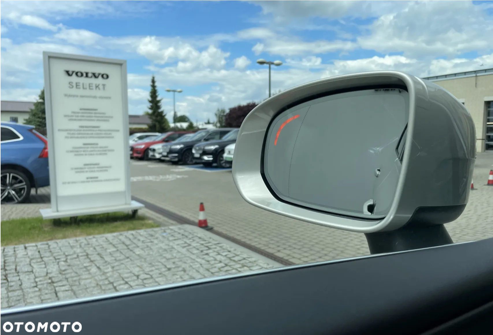 Volvo XC 60 D4 SCR Momentum - 8