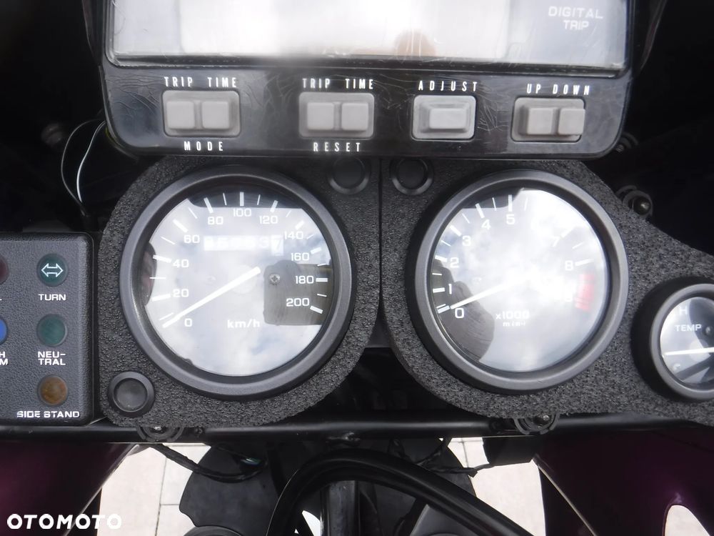 Honda XRV - 5