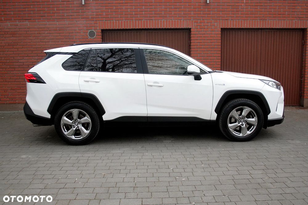 Toyota RAV4 - 7