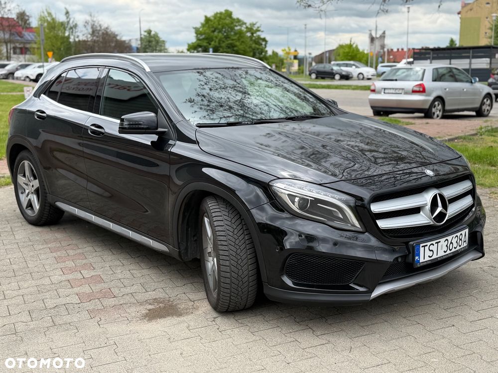 Mercedes-Benz GLA 250 4-Matic - 3