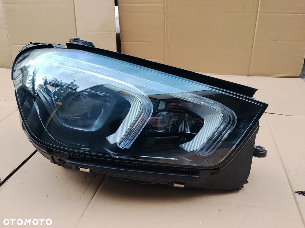 Lampa prawa Full Led multibeam Mercedes gle w167 Europa