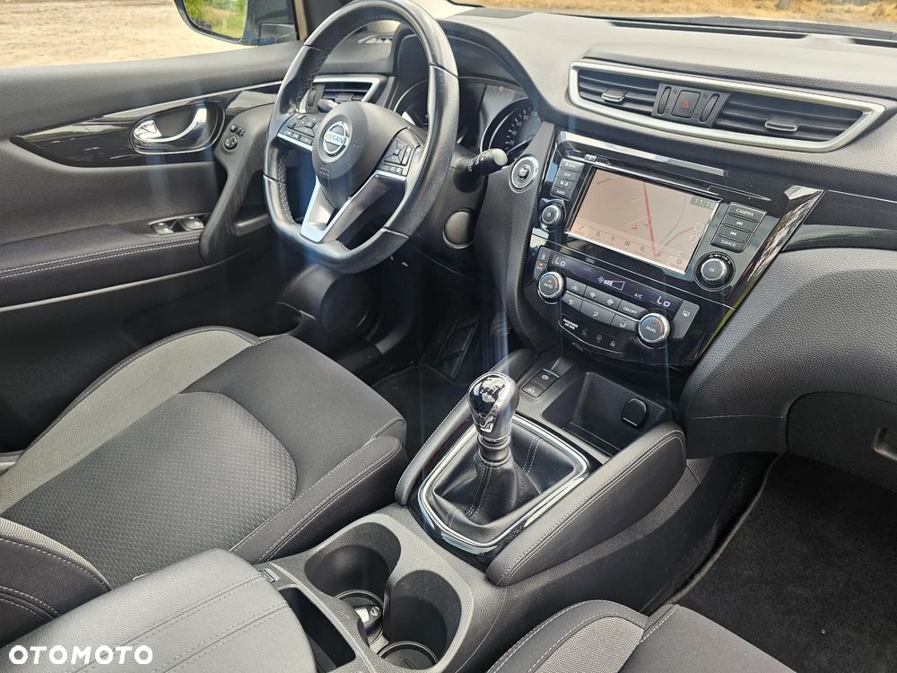 Nissan Qashqai 1.3 DIG-T Tekna EU6d - 10